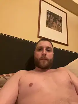 Snapshot of custardnmypie chatting on 10-27-25, 04:13 custardnmypie online show from 10-27-25, 04:13