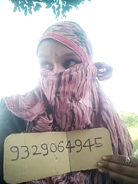 Snapshot of rasmi_powar chatting on 10-13-25, 08:49 rasmi powar online show from 10-13-25, 08:49