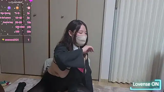 anananna1010 online show from 02-11-26, 01:33