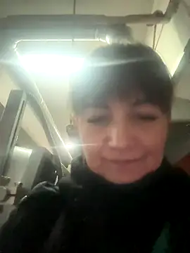 Butterfly8385 online show from 11-19-25, 09:09