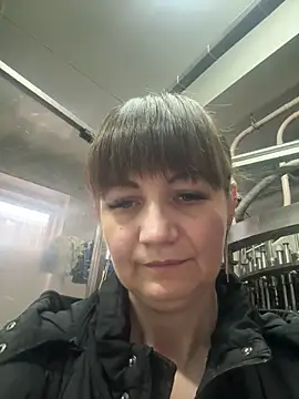 Butterfly8385 online show from 11-17-25, 01:26