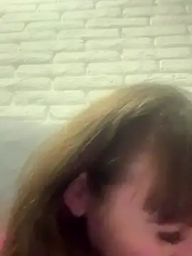 Butterfly8385 online show from 12-21-25, 09:04