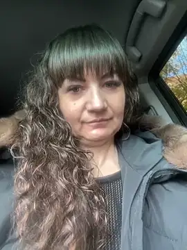 Butterfly8385 online show from 10-29-25, 09:30