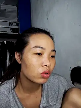 pusi xinh online show from 10-20-25, 02:57