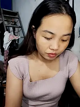 pusi xinh online show from 10-21-25, 05:12