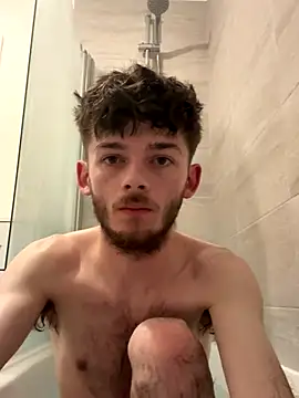 Hothungboy1 online show from 11-13-25, 10:24