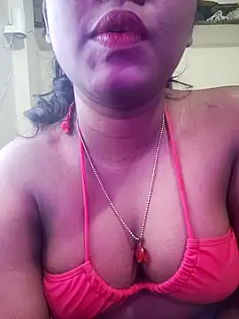 Snapshot of Lovely_Payal chatting on 02-24-26, 09:10 Lovely Payal online show from 02-24-26, 09:10