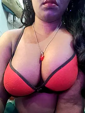 Snapshot of Lovely_Payal chatting on 02-20-26, 05:59 Lovely Payal online show from 02-20-26, 05:59