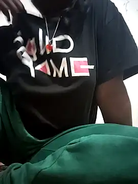 Snapshot of Lovely_Payal chatting on 02-23-26, 12:50 Lovely Payal online show from 02-23-26, 12:50