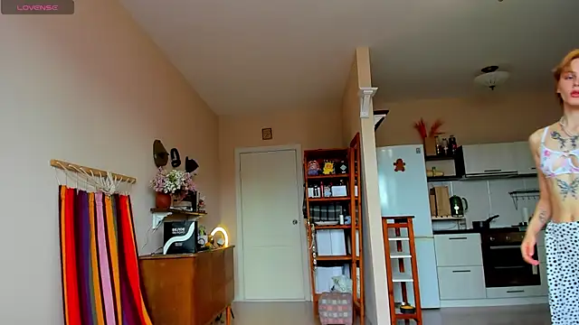 Snapshot of Kate_mikki chatting on 07-31-26, 03:50 Kate mikki online show from 07-31-26, 03:50