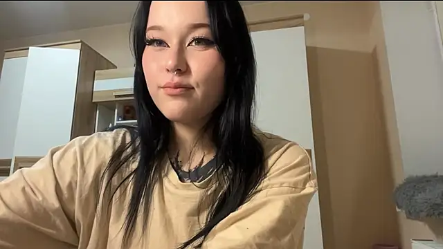 KristenGoodmon online show from 10-10-25, 11:33