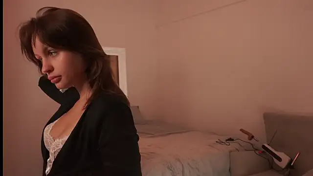 LisaPalmerr online show from 10-23-25, 05:33