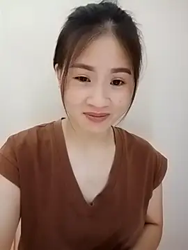 tuongvycute online show from 11-01-25, 06:57