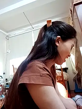 tuongvycute online show from 11-05-25, 03:20