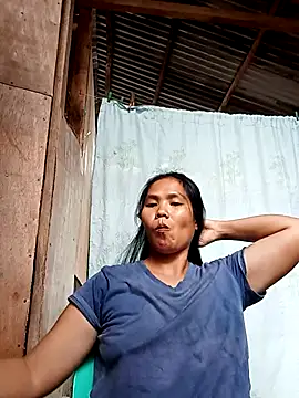 Snapshot of hi_rose chatting on 10-30-25, 02:32 hi rose online show from 10-30-25, 02:32