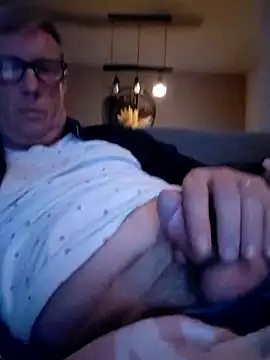 henkzwart online show from 11-08-25, 08:01