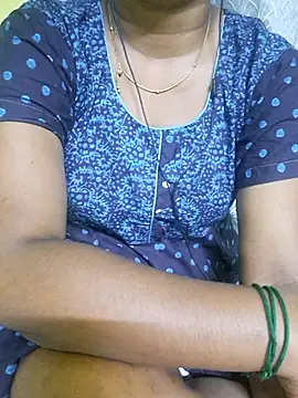 Snapshot of tamil_kanaka chatting on 05-27-26, 11:28 tamil kanaka online show from 05-27-26, 11:28