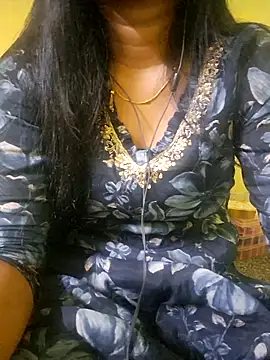Snapshot of tamil_kanaka chatting on 05-23-26, 04:44 tamil kanaka online show from 05-23-26, 04:44