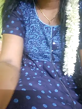 Snapshot of tamil_kanaka chatting on 05-06-26, 06:17 tamil kanaka online show from 05-06-26, 06:17