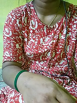 Snapshot of tamil_kanaka chatting on 05-25-26, 10:58 tamil kanaka online show from 05-25-26, 10:58