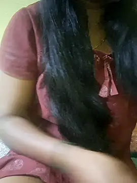 Snapshot of tamil_kanaka chatting on 06-19-26, 03:23 tamil kanaka online show from 06-19-26, 03:23