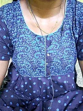 Snapshot of tamil_kanaka chatting on 05-07-26, 03:33 tamil kanaka online show from 05-07-26, 03:33