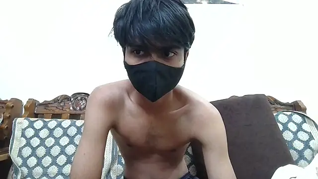 lil-twink19 online show from 03-23-26, 07:03