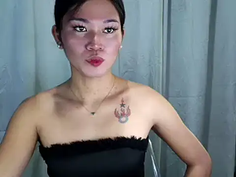 Sephine 2121 online show from 10-19-25, 02:14