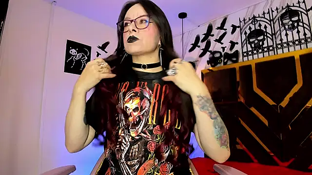 Evangelinejoness  online show from 11-05-25, 11:35