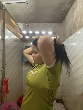 Snapshot of anne_baby2k chatting on 11-05-25, 09:56 anne baby2k online show from 11-05-25, 09:56