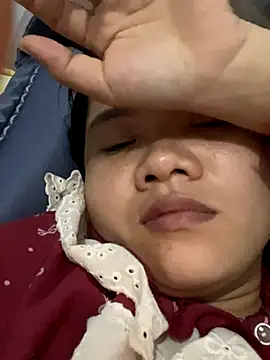 Snapshot of anne_baby2k chatting on 11-08-25, 02:20 anne baby2k online show from 11-08-25, 02:20