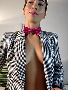 Alice Barry online show from 01-07-26, 02:16