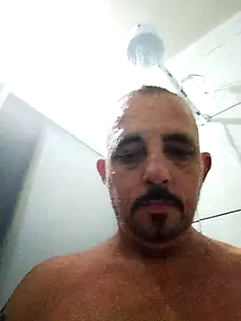 Snapshot of MORENORC79 chatting on 06-04-26, 01:43 MORENORC79 online show from 06-04-26, 01:43