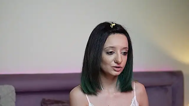 JoelleApril online show from 03-19-26, 09:04