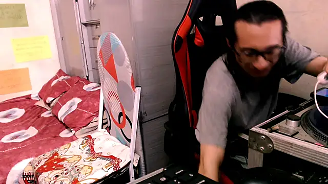DreamTeachFlame online show from 10-14-25, 12:44
