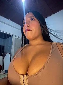 Snapshot of mis-violetha chatting on 07-26-26, 03:24 mis-violetha online show from 07-26-26, 03:24