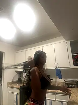 promisetoyou4 online show from 10-15-25, 03:31