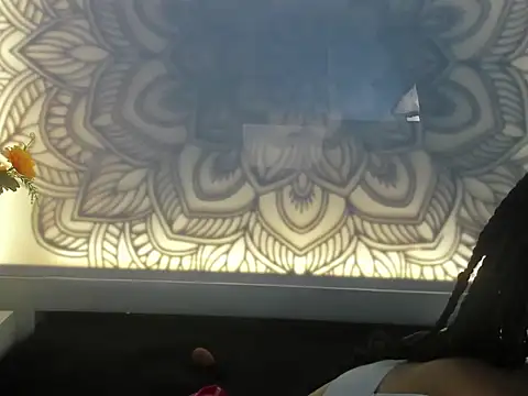 Liisaa Kiss online show from 10-24-25, 03:11