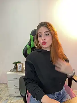 Adeline 1 online show from 10-10-25, 07:36