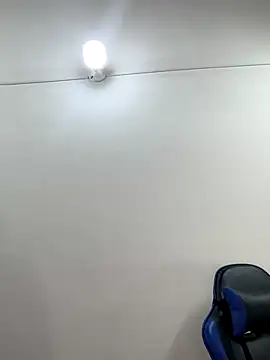 Adeline 1 online show from 12-19-25, 02:26