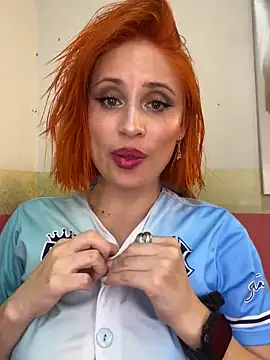 Adeline 1 online show from 10-24-25, 09:03