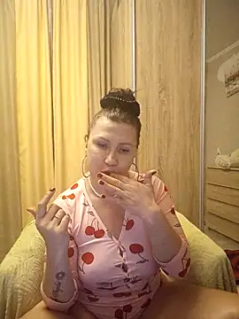 Ambika beauty online show from 11-12-25, 08:45