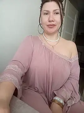 Ambika beauty online show from 04-06-26, 08:26