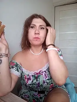 Ambika beauty online show from 10-23-25, 12:59