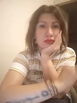 Ambika beauty online show from 11-08-25, 03:04