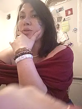 Snapshot of Ambika_beauty chatting on 05-09-26, 05:38 Ambika beauty online show from 05-09-26, 05:38