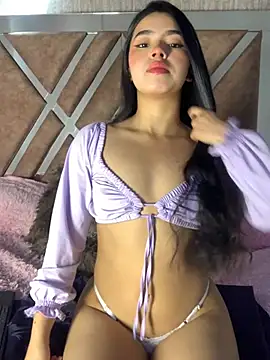 LunaMoore Pink online show from 02-04-26, 12:44