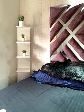 ElectraPink  online show from 10-31-25, 12:46