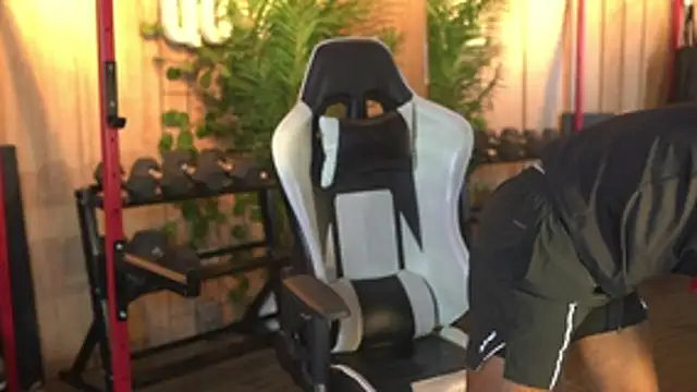 Reik Vonn online show from 12-15-25, 12:22