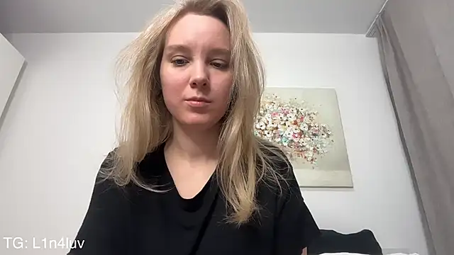 AIicaparkerc online show from 02-16-26, 04:38